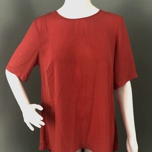 Vince Camuto high low burgundy blouse size M